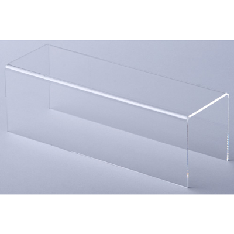 U tipi platform h:10 x en:30 x d:10 cm U tipi platform h:10 x en:30 x d:10 cm