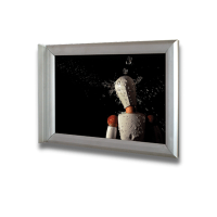 SRGB 710 Sürgülü bayrak çerçeve (70x100 cm)..